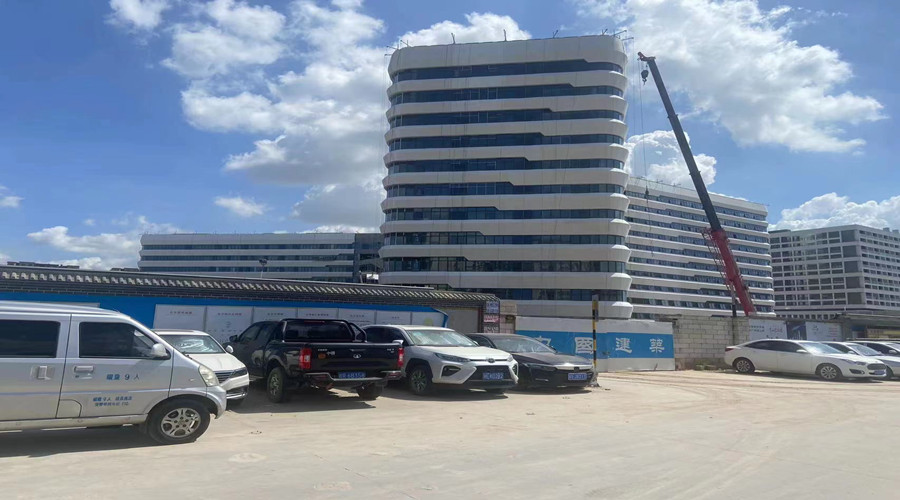 花都區(qū)中山大學(xué)附屬仁濟醫(yī)院GRC外墻掛板工程案例