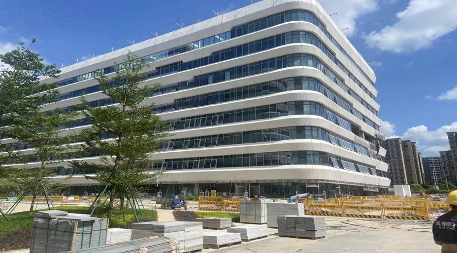 花都區(qū)中山大學(xué)附屬仁濟醫(yī)院GRC外墻掛板工程案例