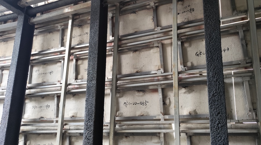 東莞大灣區(qū)大學GRC幕墻板火熱施工中 東莞大灣區(qū)大學GRC幕墻板火熱施工中