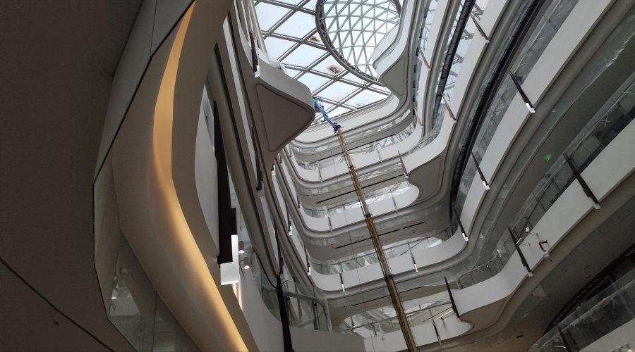 廣州國際金融城君超商場GRG吊頂攔河項目