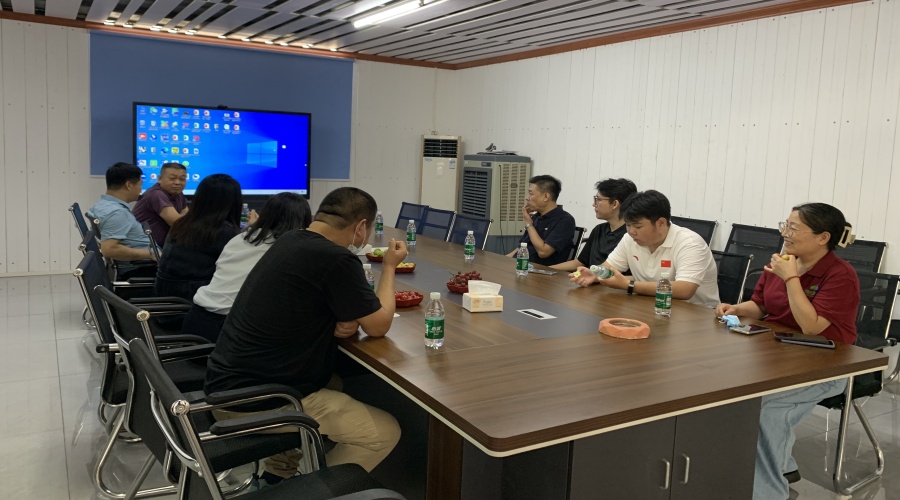 飾紀(jì)上品GRG廠家熱烈歡迎清遠(yuǎn)企業(yè)家協(xié)會 山東慶云工商聯(lián)領(lǐng)導(dǎo)蒞臨指導(dǎo)